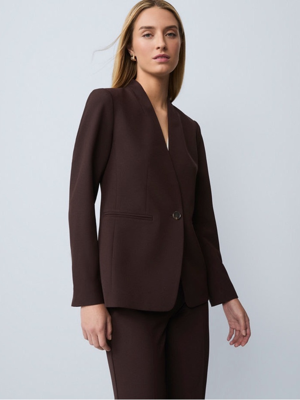 Ann Taylor the Cutaway Blazer in Fluid Crepe